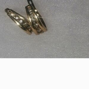 Elegant  14k Gold 0.42ctw Huggie Earrings , Classic